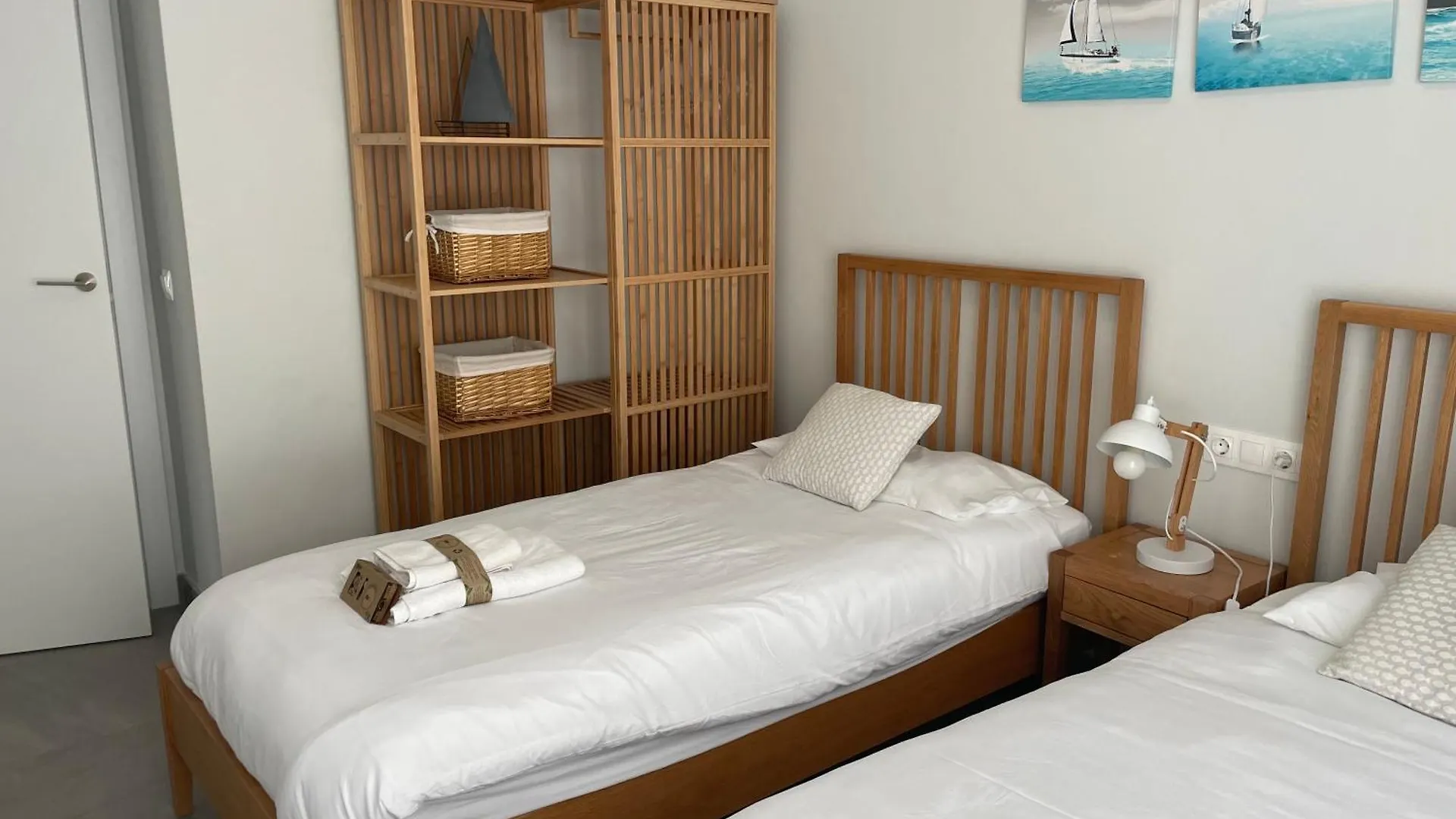 Almuñécar Sunny Penthouse Beach Apartment With Panoramic Views 0*,  ספרד